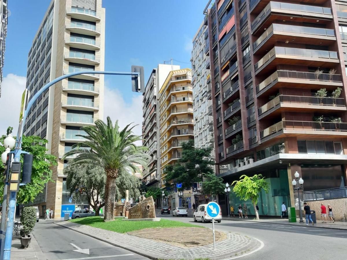 Apartamento Grande-Centro Barrio Playa 阿利坎特 外观 照片